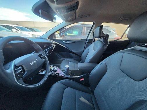 2025 Kia Niro EV Wind