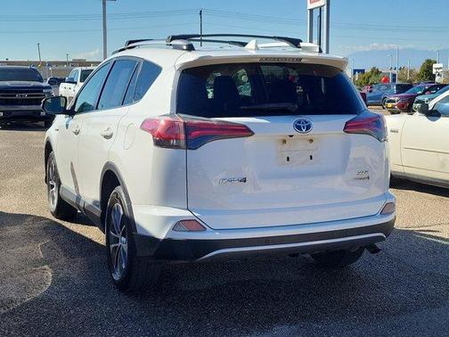 2018 Toyota RAV4 Hybrid XLE