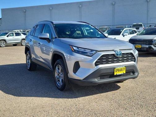 2024 Toyota RAV4 Hybrid XLE
