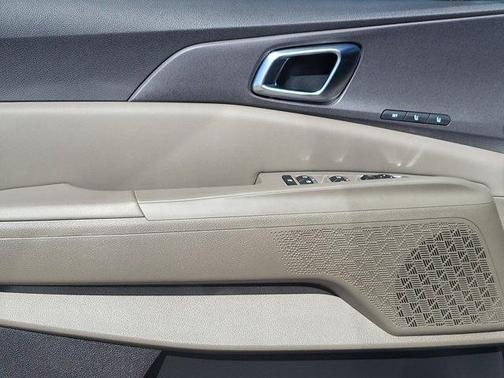 2025 Kia Carnival EX