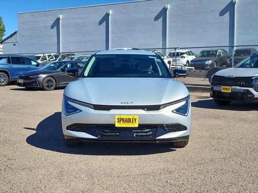 2025 Kia EV6 Wind