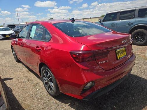 Currant Red 2024 Kia Forte LXS