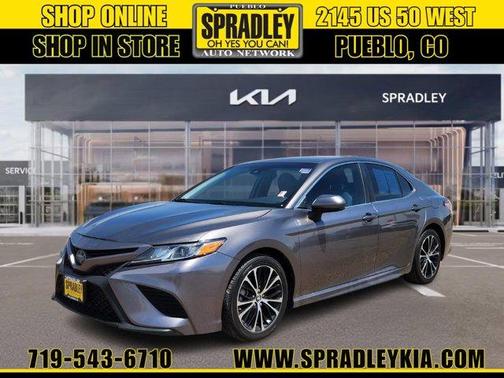 2018 Toyota Camry SE