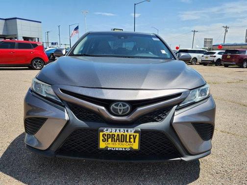 2018 Toyota Camry SE