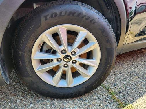 2019 Kia Sorento L