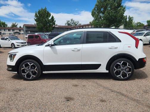 2025 Kia Niro EX