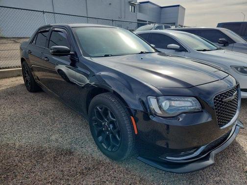 2019 Chrysler 300 S