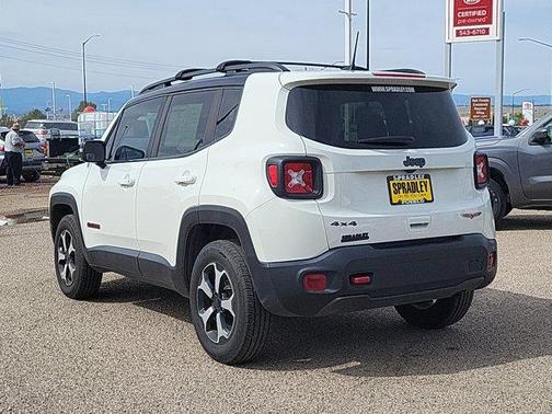 2021 Jeep Renegade Trailhawk