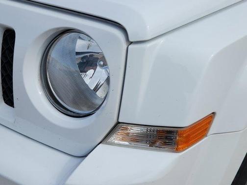 2017 Jeep Patriot Sport