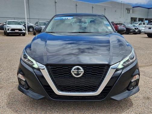 2021 Nissan Altima 2.5 Platinum
