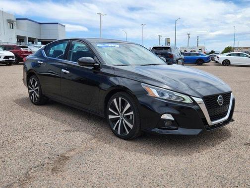 2021 Nissan Altima 2.5 Platinum