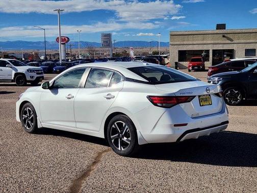 2024 Nissan Sentra SV