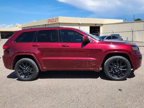 2020 Jeep Grand Cherokee Altitude
