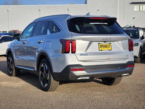 2025 Kia Sorento Hybrid EX