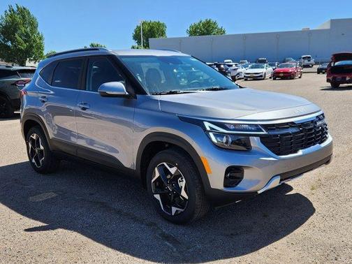 2025 Kia Seltos EX