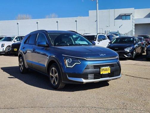 2025 Kia Niro EX