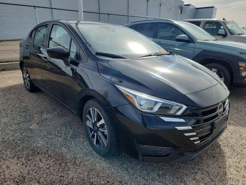 2023 Nissan Versa 1.6 SV