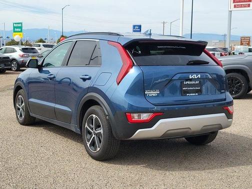 2025 Kia Niro EX
