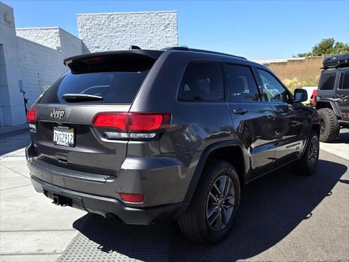 2017 Jeep Grand Cherokee Laredo