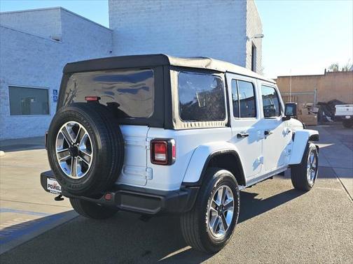 2023 Jeep Wrangler 4-Door Sahara 4x4