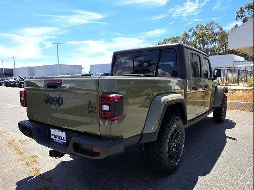 2025 Jeep Gladiator Willys