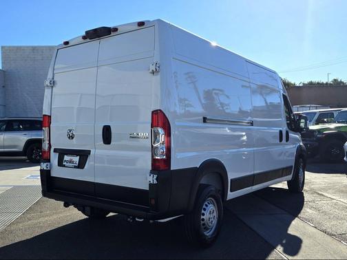 2026 RAM ProMaster 2500 Tradesman