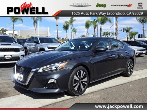 2022 Nissan Altima 2.5 SV