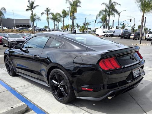 2021 Ford Mustang EcoBoost Premium