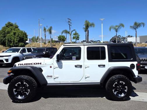 Bright White Clearcoat 2026 Jeep Wrangler Rubicon