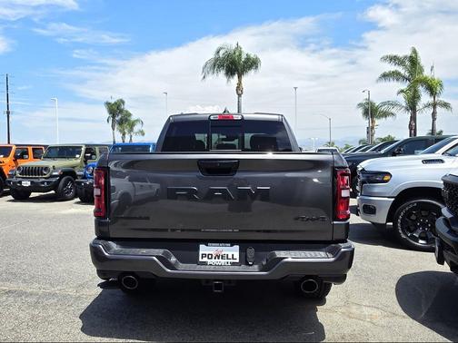 Granite Crystal Metallic Clearcoat 2026 RAM 1500 Big Horn/Lone Star