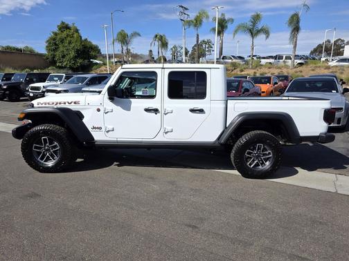 2025 Jeep Gladiator Mojave