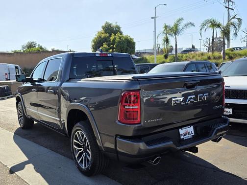Granite Crystal Metallic Clearcoat 2026 RAM 1500 Limited