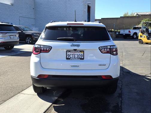 2022 Jeep Compass Latitude
