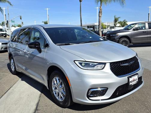 2026 Chrysler Pacifica L