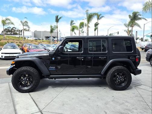 2024 Jeep Wrangler 4xe Willys