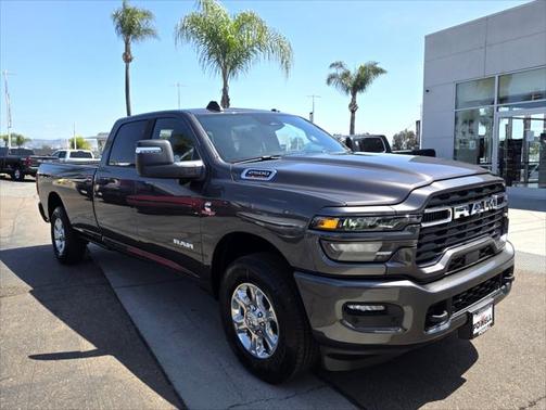 2025 RAM 2500 Big Horn Crew Cab 4x2 8' Box