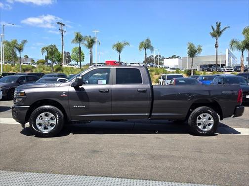 2025 RAM 2500 Big Horn Crew Cab 4x2 8' Box