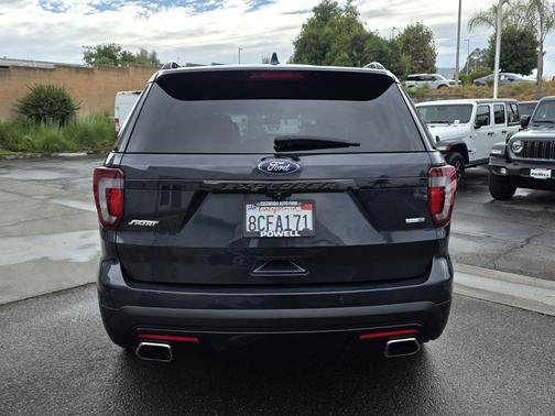 2017 Ford Explorer sport