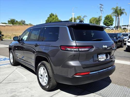 2025 Jeep Grand Cherokee L Laredo