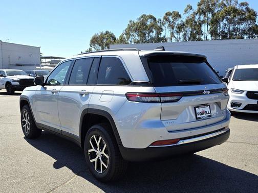 2025 Jeep Grand Cherokee Limited