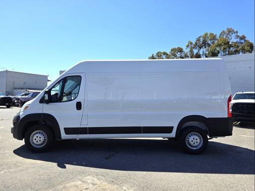 2026 RAM ProMaster 2500 Tradesman