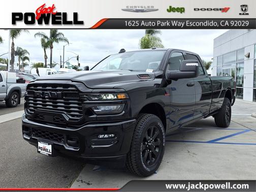 2025 RAM 2500 Big Horn Crew Cab 4x2 8' Box