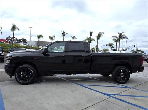 2025 RAM 2500 Big Horn Crew Cab 4x2 8' Box