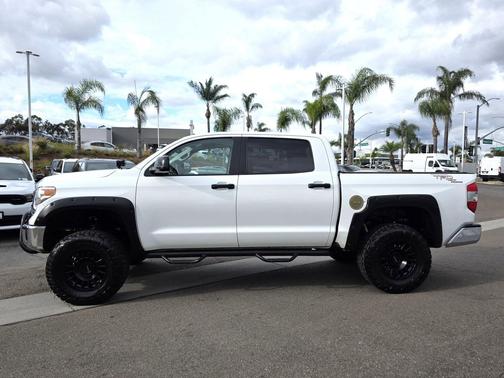 2015 Toyota Tundra SR5