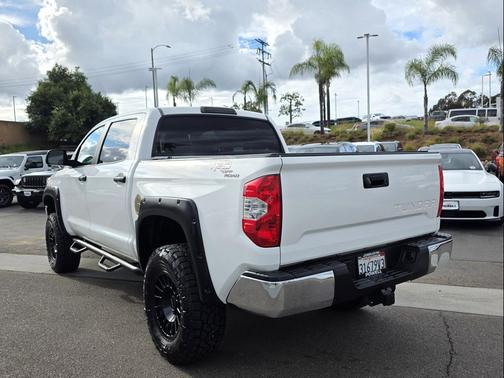2015 Toyota Tundra SR5