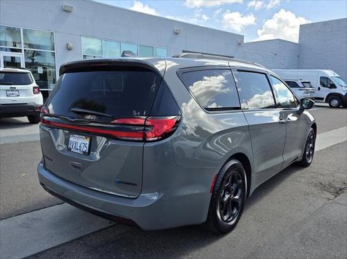 2021 Chrysler Pacifica Hybrid Limited