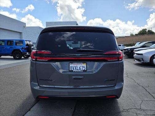 2021 Chrysler Pacifica Hybrid Limited