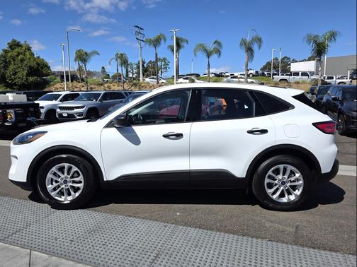 2022 Ford Escape S