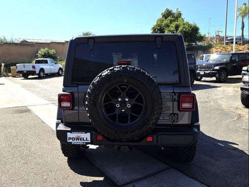 2025 Jeep Wrangler Willys