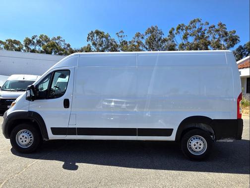 2026 RAM ProMaster 2500 Tradesman